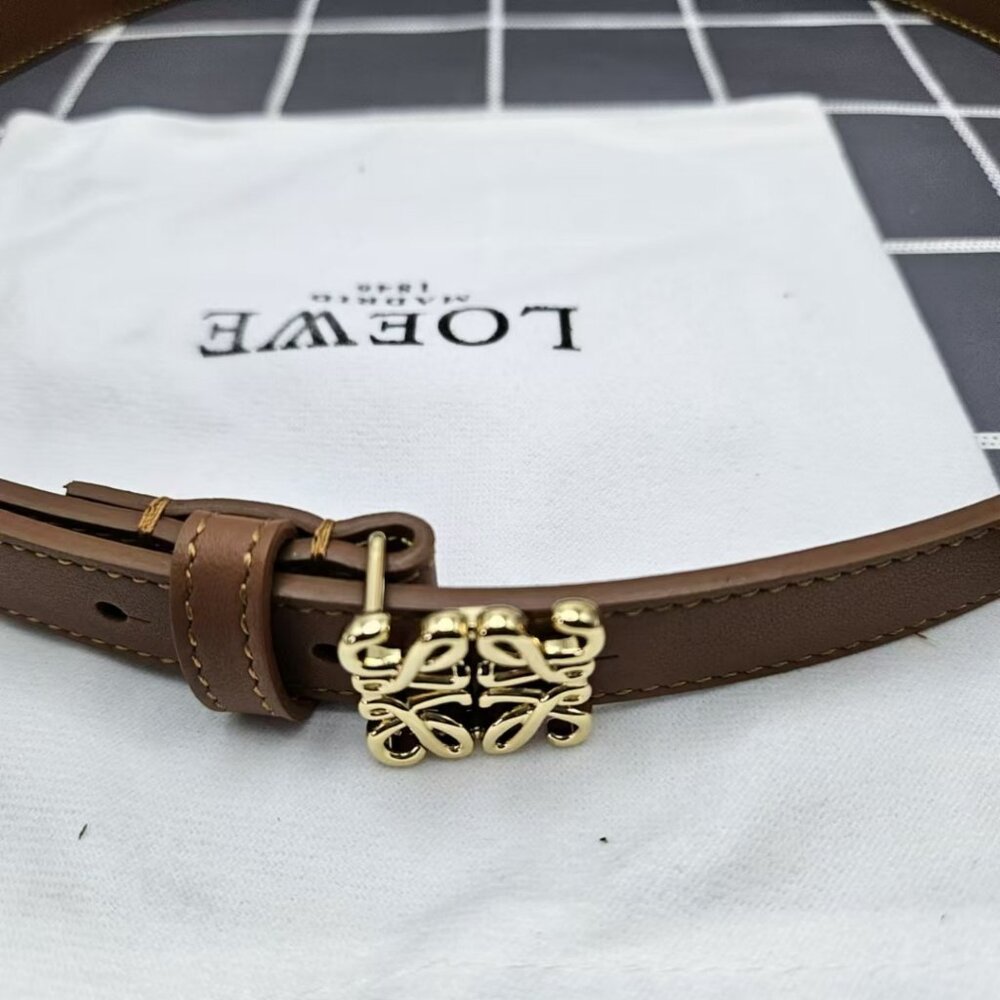 Loewe Slim Brown Leather Belt with Logo Buckle - Picture 2 of 6